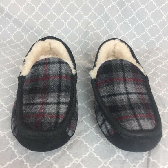 ugg mens ascot plaid slippers